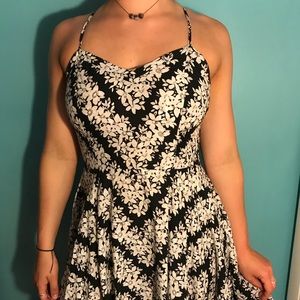 Aeropostale Black and White Flower Dress